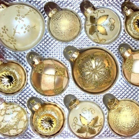 Large Sets 15 Glass Christmas Ornaments Home For The Holidays in Gold Siver Blue - Picture 5 of 11